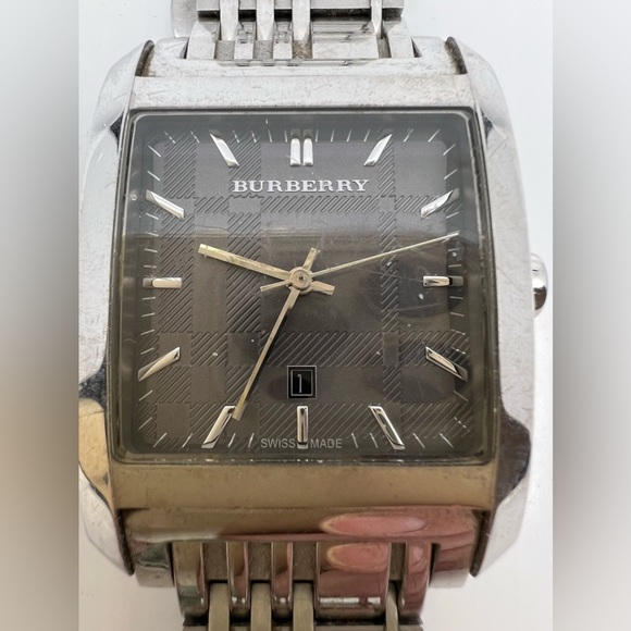 Burberry BU1568 Men's Stainless Steel Check-Pattern Watch - Picture 7 of 7